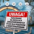 Tabliczka parkingowa: Parkowanie na miejscach zarezerwowanych, tylko dla pojazdów z identyfikatorami