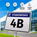 Tabliczka z oznaczeniem stanowiska parkingowego i symbolem P